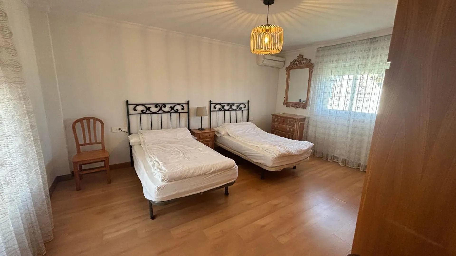 Gran Villa En Torremolinos Spain